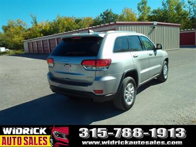 2020 Jeep Grand Cherokee Laredo E   - Photo 13 - Watertown, NY 13601