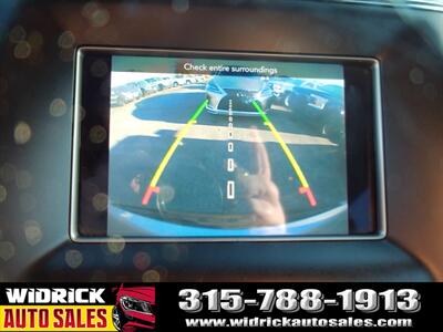 2020 Jeep Grand Cherokee Laredo E   - Photo 9 - Watertown, NY 13601