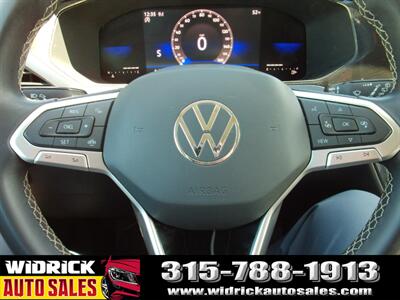 2022 Volkswagen Taos SE 4Motion - Photo 8 - Watertown, NY 13601