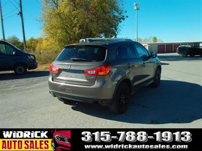 2017 Mitsubishi Outlander Sport   - Photo 5 - Watertown, NY 13601