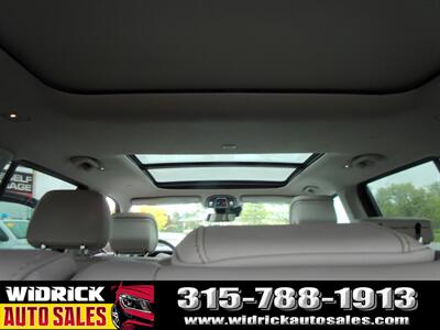 2024 Jeep Wagoneer Series II   - Photo 9 - Watertown, NY 13601