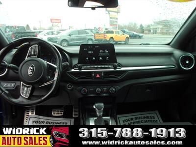 2021 Kia Forte GT-Line   - Photo 6 - Watertown, NY 13601