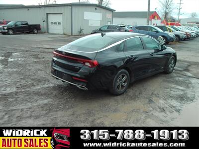 2021 Kia K5 LXS   - Photo 11 - Watertown, NY 13601