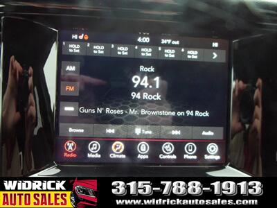 2023 Dodge Durango SXT   - Photo 10 - Watertown, NY 13601