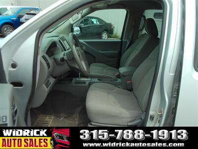 2019 Nissan Frontier SV   - Photo 4 - Watertown, NY 13601