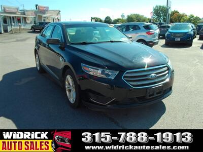 2017 Ford Taurus SE   - Photo 1 - Watertown, NY 13601