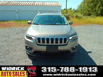 2021 Jeep Cherokee Latitude Lux   - Photo 2 - Watertown, NY 13601