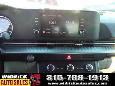 2024 Kia Carnival LX - Photo 9 - Watertown, NY 13601