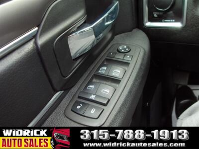 2022 RAM 1500 Classic Warlock   - Photo 11 - Watertown, NY 13601