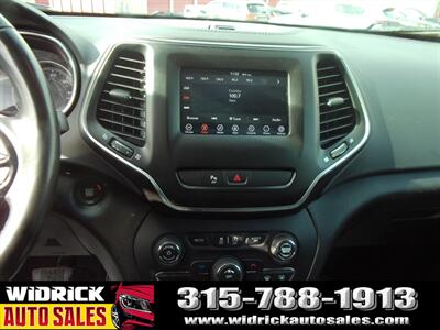 2020 Jeep Cherokee Altitude - Photo 8 - Watertown, NY 13601