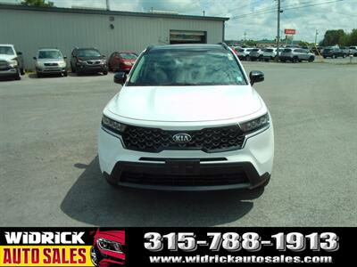 2021 Kia Sorento S   - Photo 2 - Watertown, NY 13601