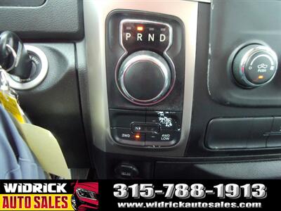 2019 RAM 1500 Classic SLT   - Photo 9 - Watertown, NY 13601