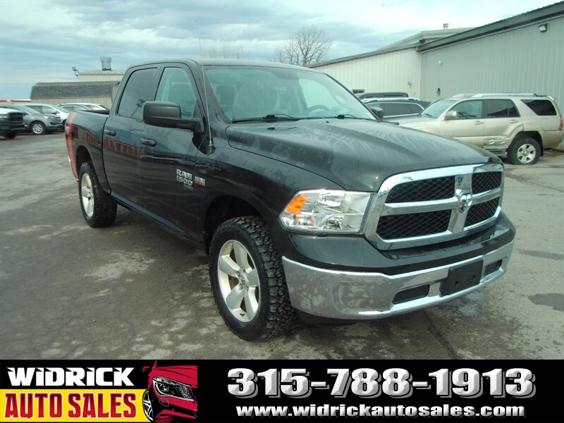 2019 RAM 1500 Classic SLT  