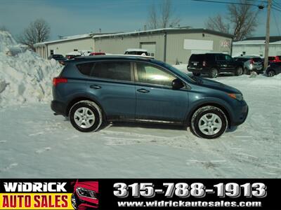 2014 Toyota RAV4 LE   - Photo 4 - Watertown, NY 13601