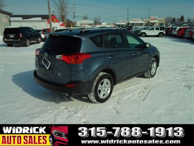 2014 Toyota RAV4 LE   - Photo 5 - Watertown, NY 13601