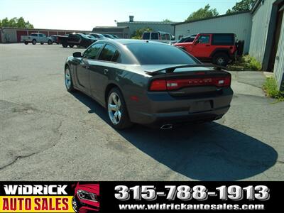 2014 Dodge Charger R/T - Photo 15 - Watertown, NY 13601