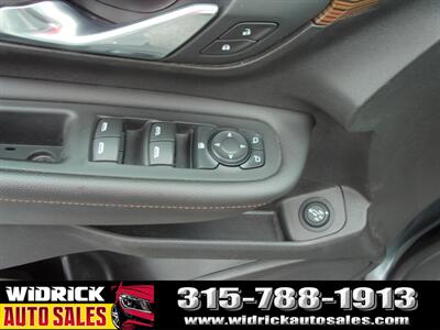2018 GMC Terrain SLE - Photo 9 - Watertown, NY 13601