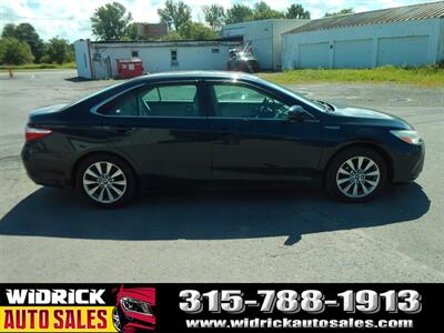 2015 Toyota Camry Hybrid XLE - Photo 8 - Watertown, NY 13601