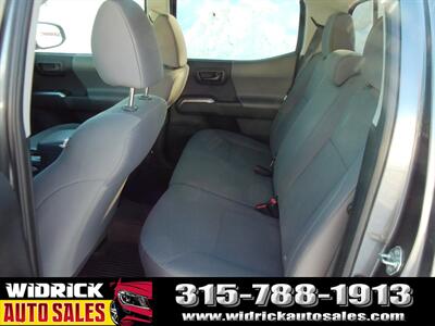 2021 Toyota Tacoma SR5 V6 - Photo 5 - Watertown, NY 13601