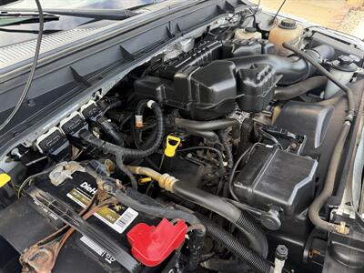 2015 Ford F-350 Super Duty XLT 4X4 - Photo 28 - Flushing, MI 48433
