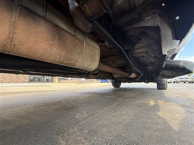 2015 Ford F-350 Super Duty XLT 4X4 - Photo 32 - Flushing, MI 48433