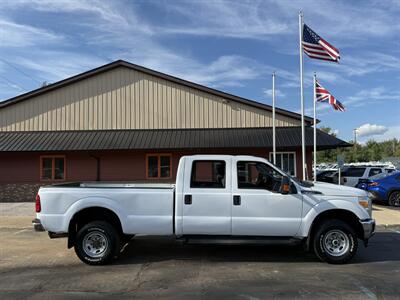 2015 Ford F-350 Super Duty XLT 4X4 - Photo 4 - Flushing, MI 48433
