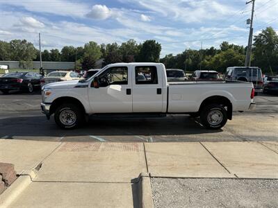 2015 Ford F-350 Super Duty XLT 4X4 - Photo 6 - Flushing, MI 48433