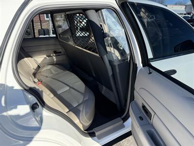 2007 Ford Crown Victoria Police Interceptor P71 - Photo 28 - Flushing, MI 48433
