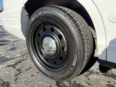 2007 Ford Crown Victoria Police Interceptor P71 - Photo 34 - Flushing, MI 48433