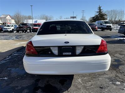 2007 Ford Crown Victoria Police Interceptor P71 - Photo 7 - Flushing, MI 48433