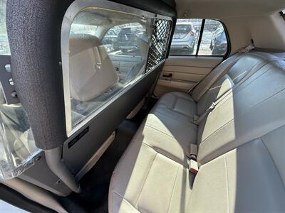 2007 Ford Crown Victoria Police Interceptor P71 - Photo 24 - Flushing, MI 48433