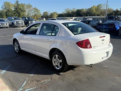 2007 Chevrolet Cobalt LS   - Photo 4 - Flushing, MI 48433