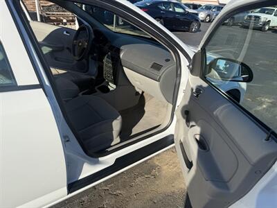 2007 Chevrolet Cobalt LS   - Photo 15 - Flushing, MI 48433