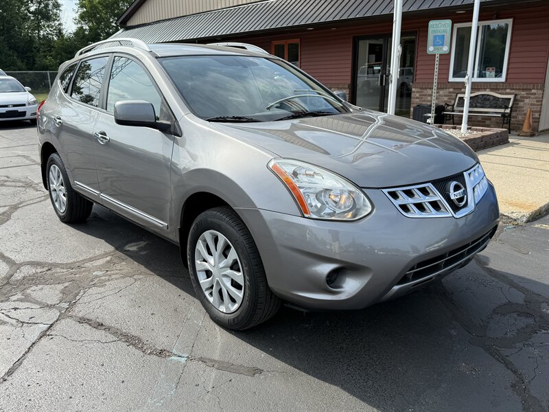2011 Nissan Rogue SV AWD   - Photo 1 - Flushing, MI 48433