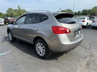 2011 Nissan Rogue SV AWD   - Photo 7 - Flushing, MI 48433