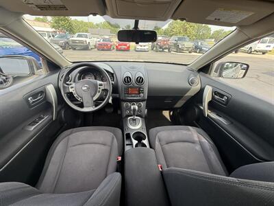 2011 Nissan Rogue SV AWD   - Photo 15 - Flushing, MI 48433