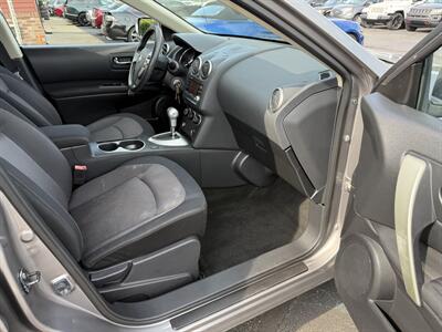 2011 Nissan Rogue SV AWD   - Photo 19 - Flushing, MI 48433