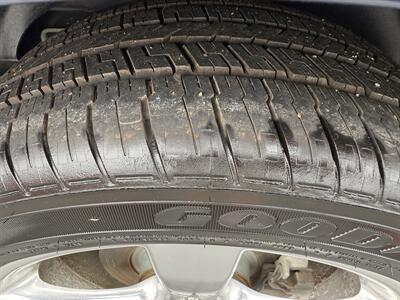2006 Pontiac Solstice Convertible  5-Speed Manual - Photo 20 - Flushing, MI 48433