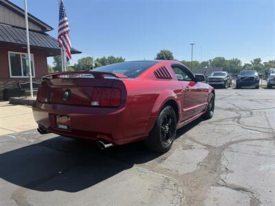 2007 Ford Mustang GT Premium - Photo 5 - Flushing, MI 48433