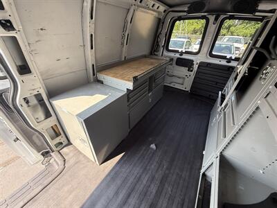 2017 Chevrolet Express 3500 155 " Wheelbase - Photo 27 - Flushing, MI 48433
