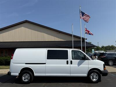 2017 Chevrolet Express 3500 155 " Wheelbase - Photo 6 - Flushing, MI 48433