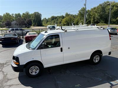 2016 Chevrolet Express 2500  135 " WB - Photo 4 - Flushing, MI 48433