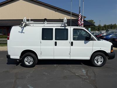 2016 Chevrolet Express 2500  135 " WB - Photo 8 - Flushing, MI 48433