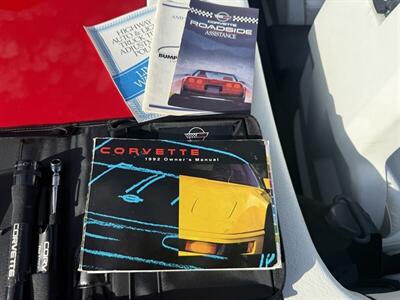 1992 Chevrolet Corvette Convertible  6-Speed - Photo 35 - Flushing, MI 48433