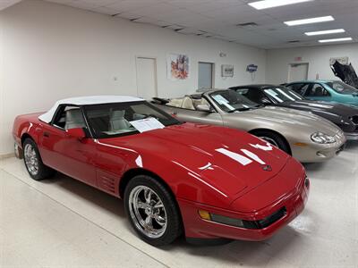 1992 Chevrolet Corvette  6-Speed - Photo 4 - Flushing, MI 48433