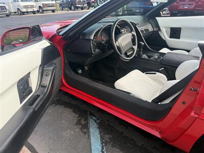 1992 Chevrolet Corvette Convertible  6-Speed - Photo 3 - Flushing, MI 48433