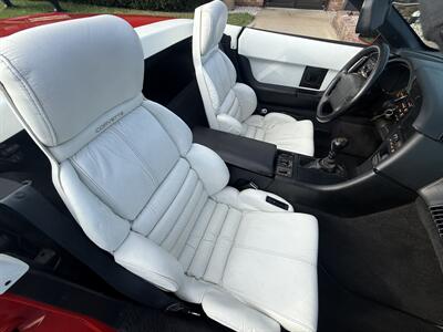 1992 Chevrolet Corvette Convertible  6-Speed - Photo 20 - Flushing, MI 48433