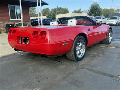 1992 Chevrolet Corvette Convertible  6-Speed - Photo 11 - Flushing, MI 48433