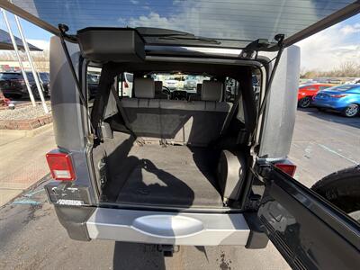 2008 Jeep Wrangler Unlimited Sahara 4X4 - Photo 18 - Flushing, MI 48433