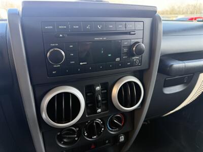 2008 Jeep Wrangler Unlimited Sahara 4X4 - Photo 17 - Flushing, MI 48433